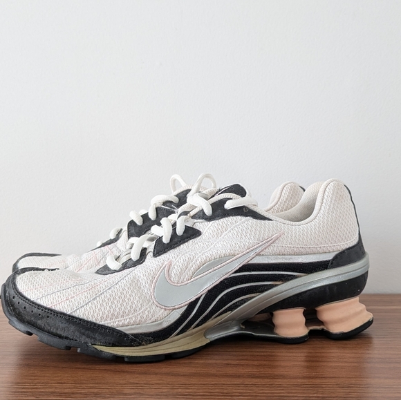 Nike Shox BRS1000 Running Shoes Sneakers White Black Size 7 - Picture 3 of 10